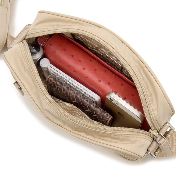 Prada Camera Bag Shoulder Bag Beige Nylon - Picture 4 of 5